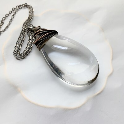 Smooth Chandelier Crystal Drop Necklace - image1